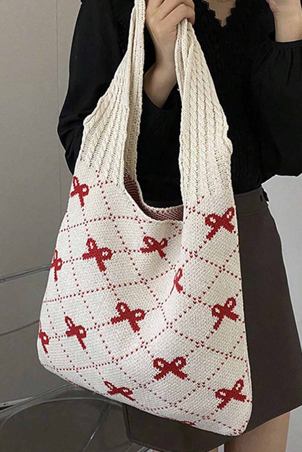 Fiery Red Bow Argyle Pattern Cable Knit Tote Bag