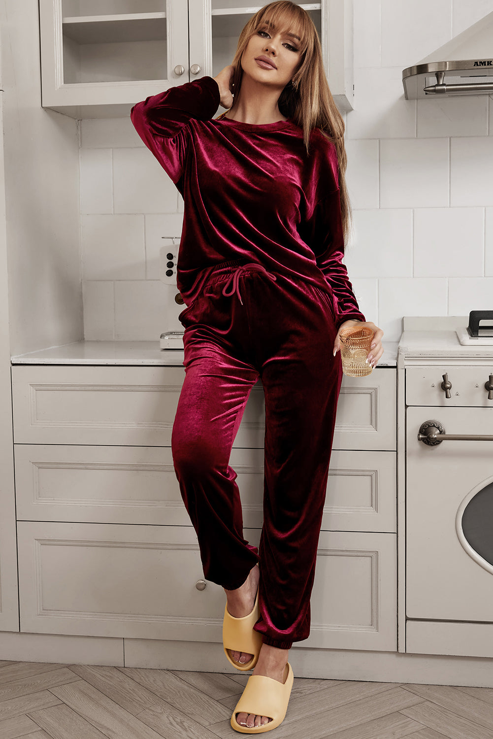 Red Solid Velvet Round Neck Top & Drawstring Pants Lounge Set